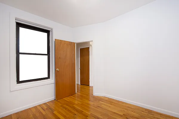 Rented by R New York | media 4