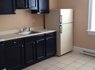156 S Potomac St APT 4SF, Hagerstown, MD 21740