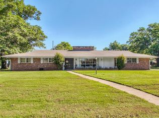 938 SE Greystone Pl, Bartlesville, OK 74006