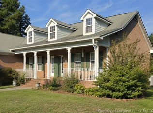 6104 Castlebrooke Ln, Linden, NC 28356