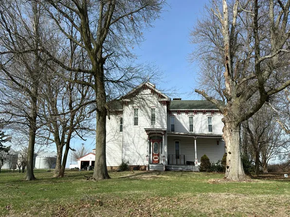 10741 N State Route 51, Maroa, IL 61756