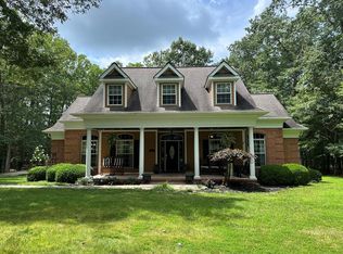 113 Greenbrier Rd, Daniels, WV 25832