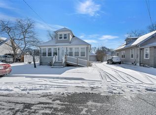 220 Irving St, Central Islip, NY 11722