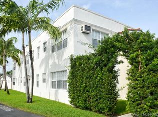 11520 NE 6th Ave APT 10, Biscayne Park, FL 33161