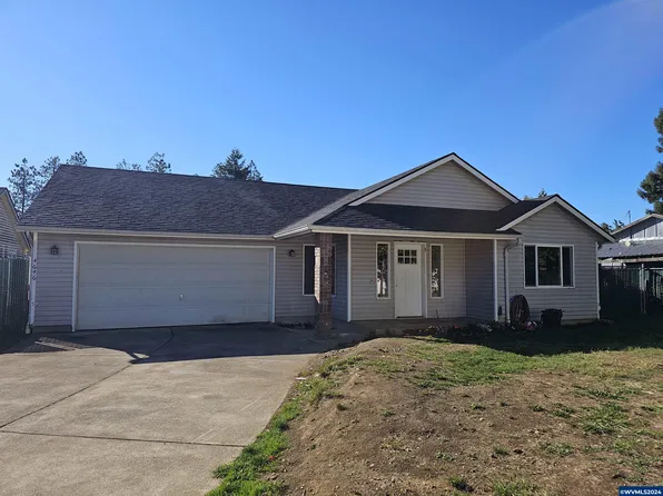 4646 Mahogany Ln, Sweet Home, OR 97386