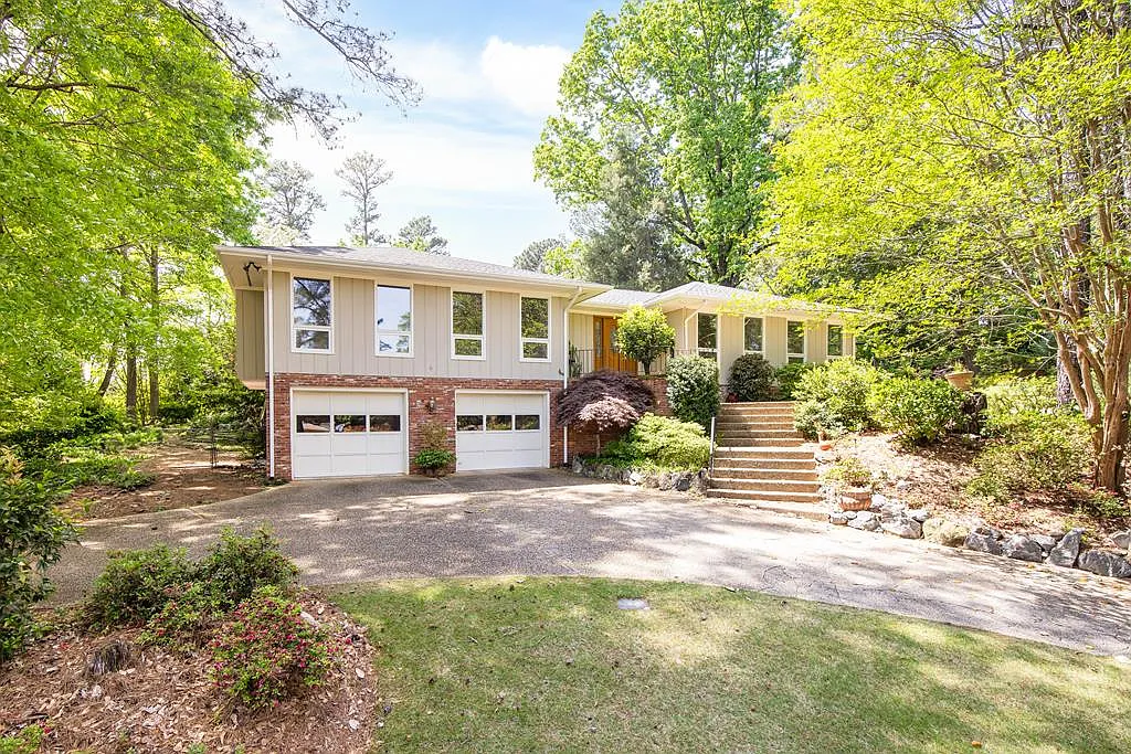6129 Cape Cod Ct photo 1