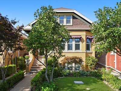 2220 Clinton Ave, Berwyn, IL, 60402