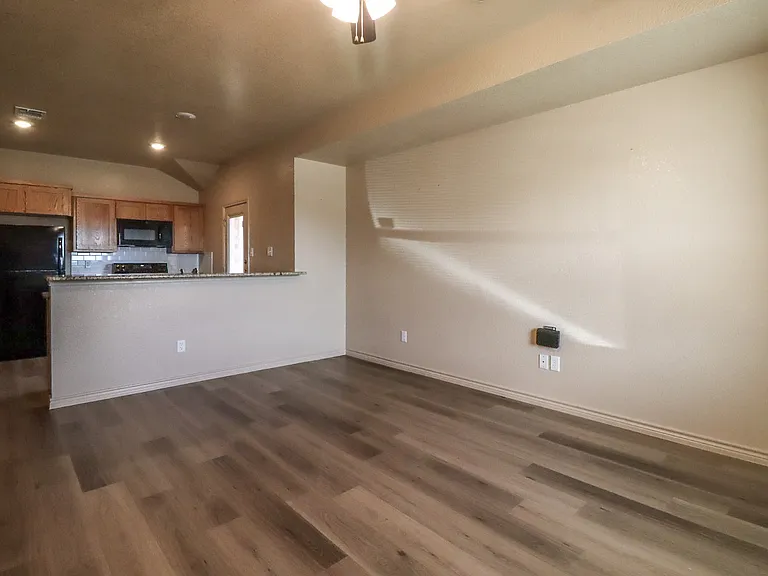 6203 Twistleaf Ln #B — Photo 5