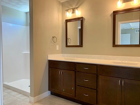 4th image of 259 Arbor Meadows Ct