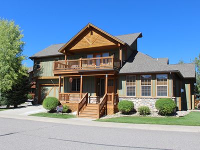 141 White Horse Dr, New Castle, CO, 81647