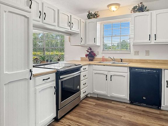 2nd image of 3656 SW Pinemount Rd