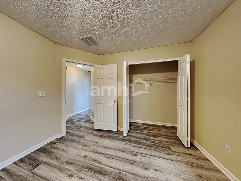 2793 Crumplehorn Ln — Photo 15