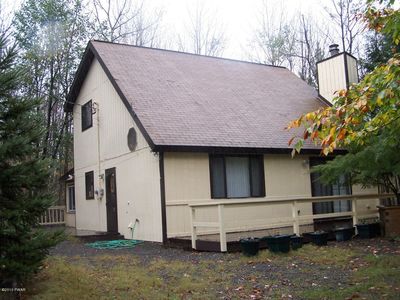 1587 Woodcrest Ln, Lake Ariel, PA, 18436