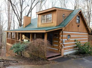 1655 S Mountain View Rd, Sevierville, TN 37876