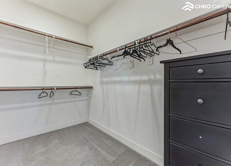 3713 E Robert St — Photo 15