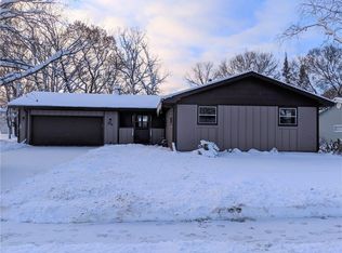 811 Eddy Ln, Eau Claire, WI 54703
