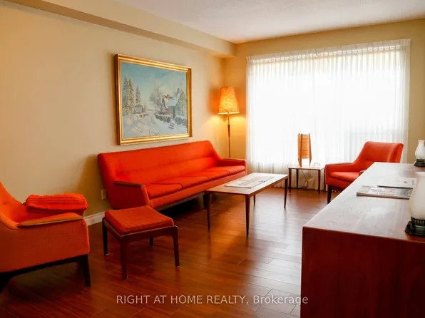 90 Dean Ave #507, Barrie, ON L4N 0M3