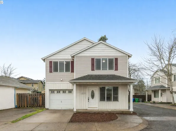 14553 SE Rhine St, Portland, OR 97236