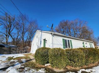 1405 S 25th St APT 2, Terre Haute, IN