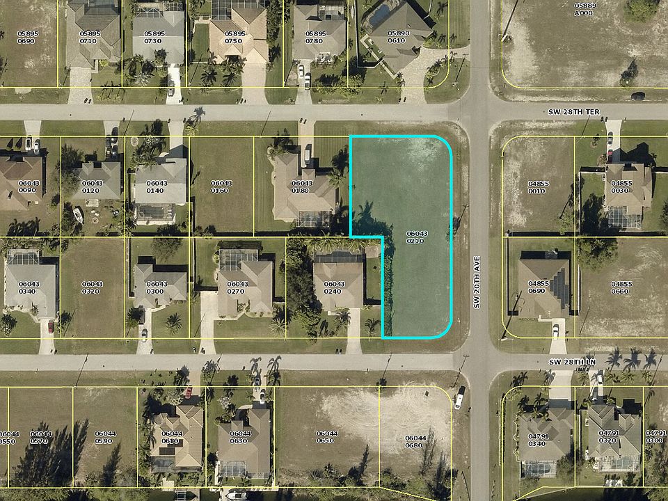 1st image of 2000 SW 28th Ter