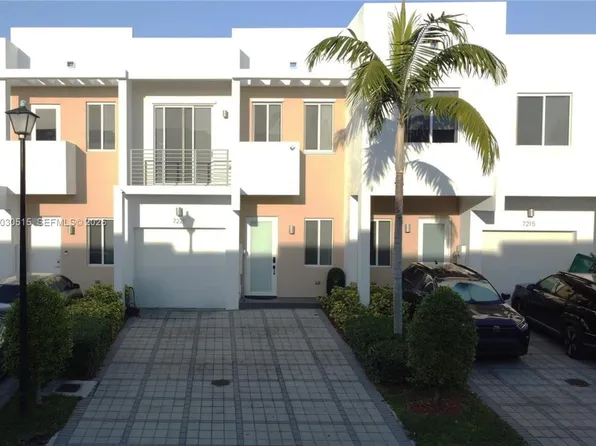 7221 NW 103rd Path, Doral, FL 33178
