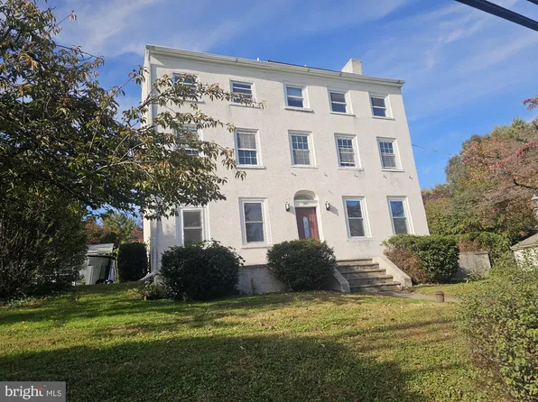 281 E Matsonford Rd, Conshohocken, PA 19428