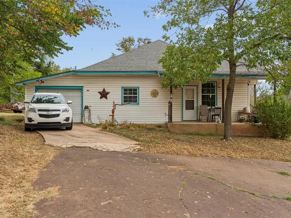 1602 W Oklahoma Ave, Guthrie, OK 73044