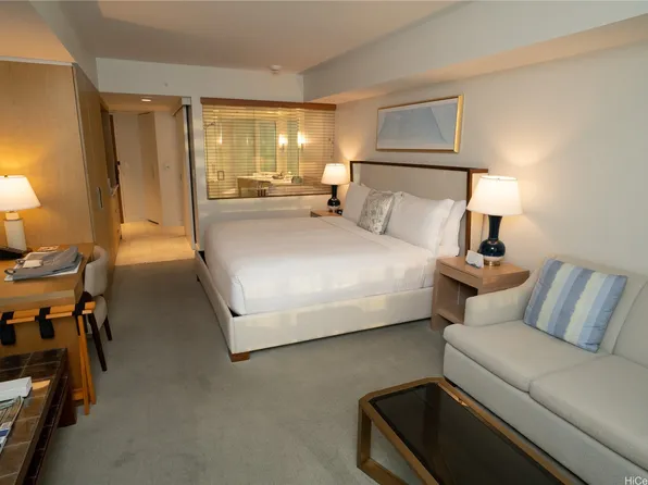 383 Kalaimoku St #E2112, Honolulu, HI 96815