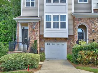 6140 Braidwood Ct, Raleigh, NC 27612