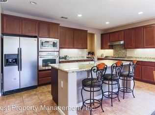 31 Serenity Ln, Oakley, CA