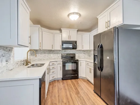 1045 S 1700 W Building 14, Payson, UT 84651