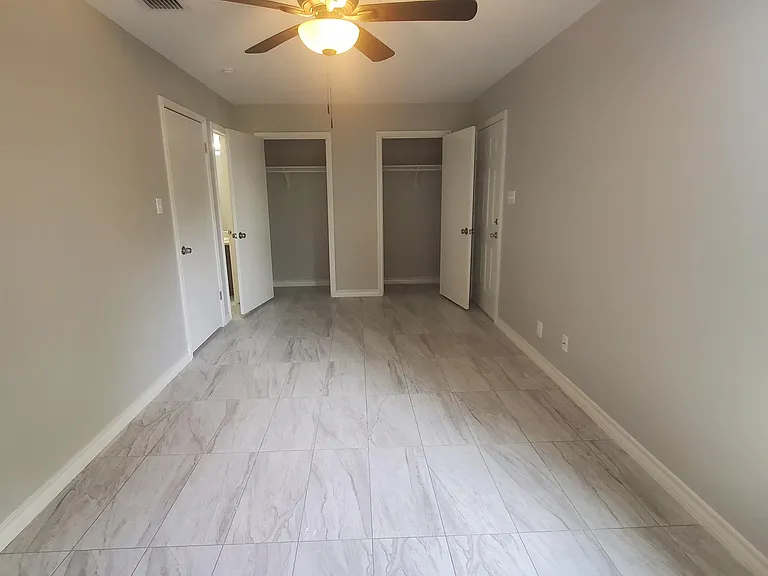 2515 Boston St — Photo 10