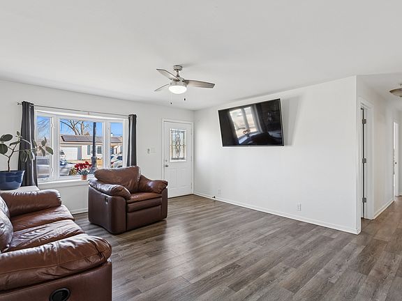 2nd image of 516 Dalhart Ave