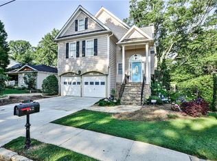 642 Sycamore Dr, Decatur, GA 30030