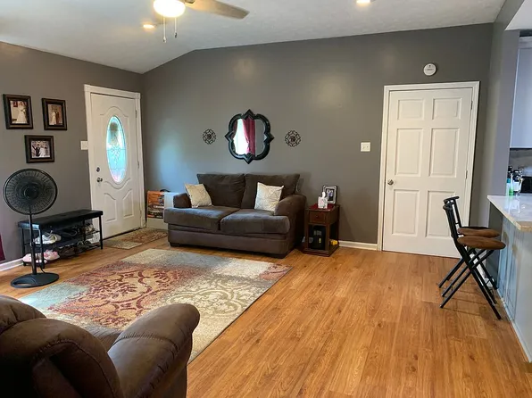 6015 Western Dr, Lake Charles, LA 70607