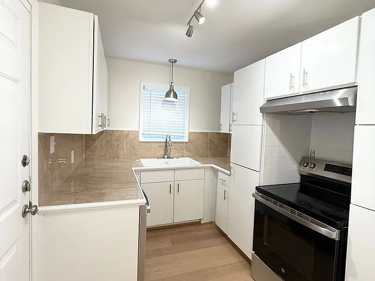8 Piney Way — Photo 8