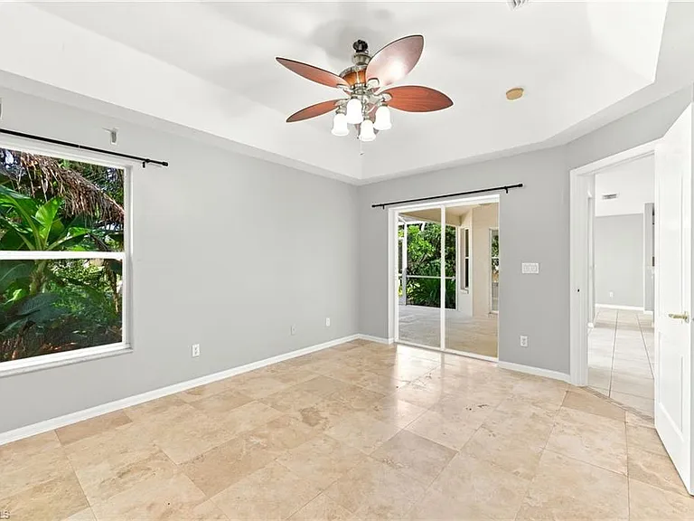 25925 Pebblecreek Dr — Photo 28