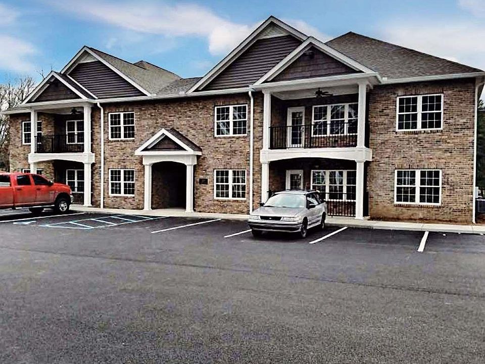 1st image of 400 Olympic Ln