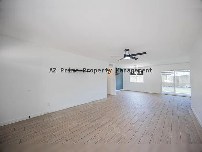 2519 W Vineyard Rd — Photo 7