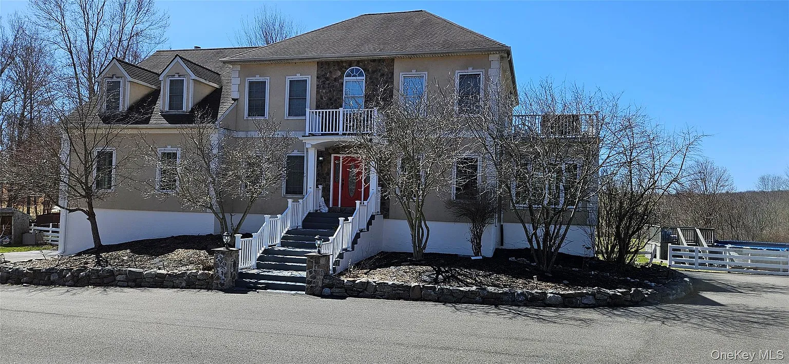 167 Vinegar Hill Road photo 1