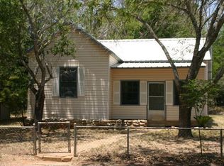 460 Shorty Crenwelge Rd, Fredericksburg, TX 78624