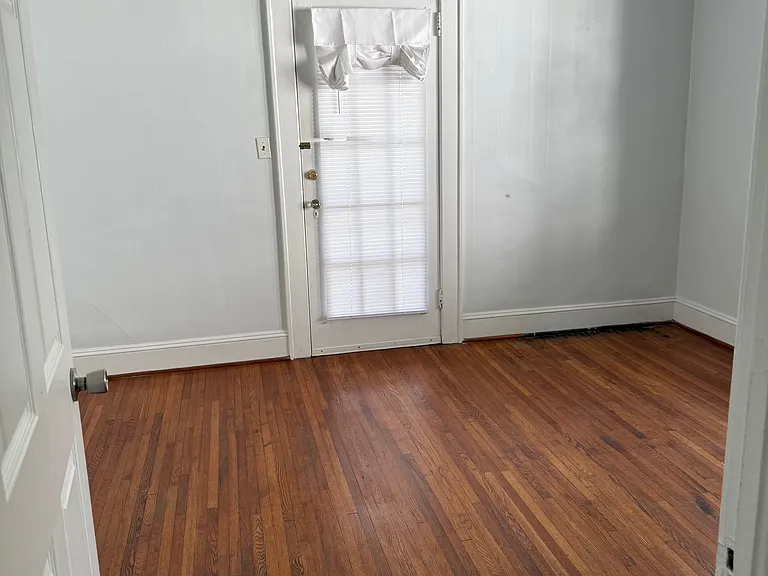 2241 Park Rd #1 — Photo 6
