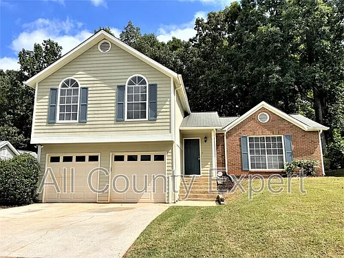 7156 Lone Oak Way Photo 1