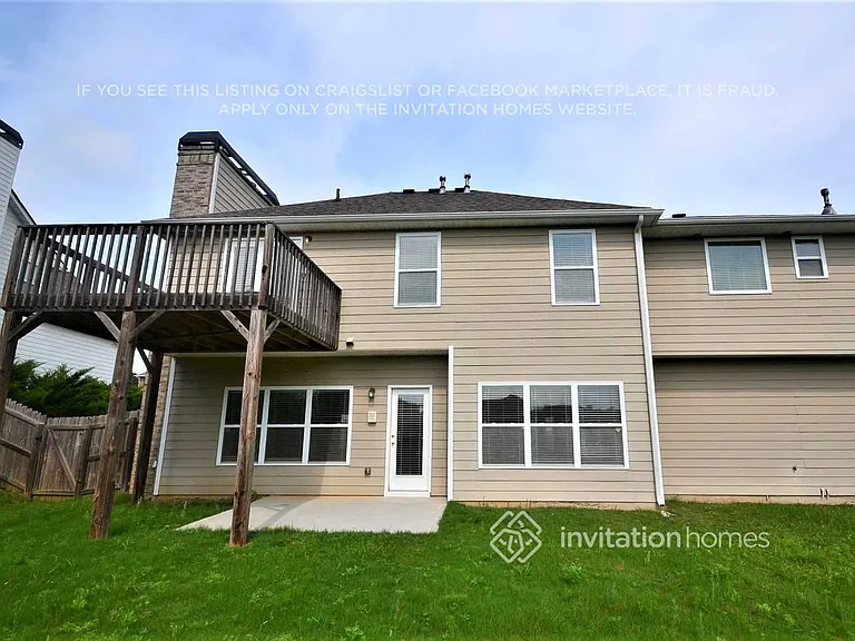 825 Kaitlyn Dr — Photo 10