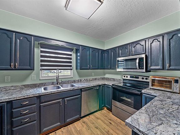 5th image of 9318 Spring Ter