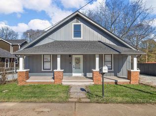 102 Judson Rd, Greenville, SC 29611