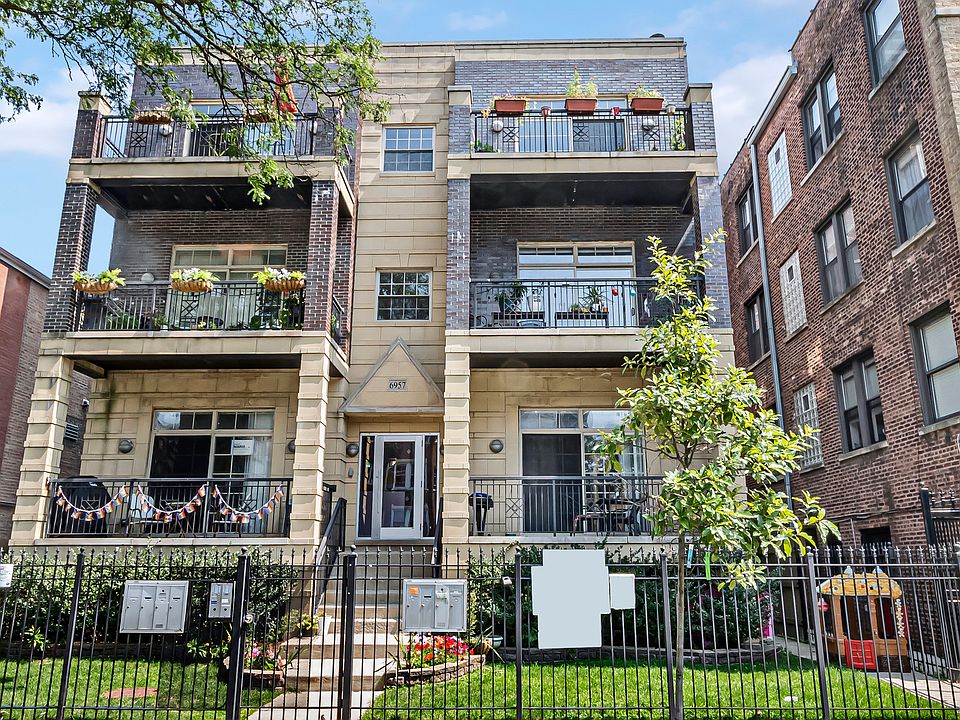 1st image of 6957 N Ashland Ave #3S