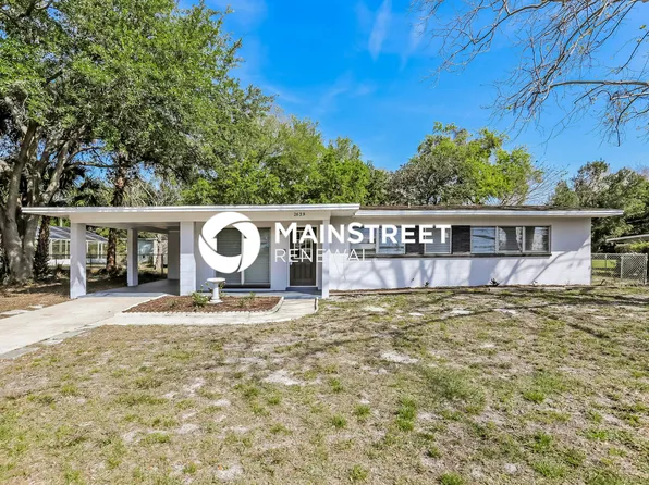 2639 Northland Rd, Mount Dora, FL 32757