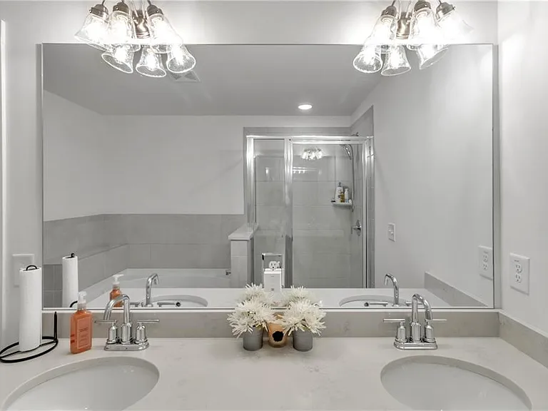 7689 Baron Rd — Photo 36