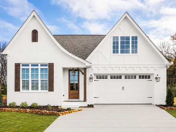 58 Yellow Rose Ln, Ooltewah, TN 37363